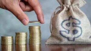 dinero detenido rinda